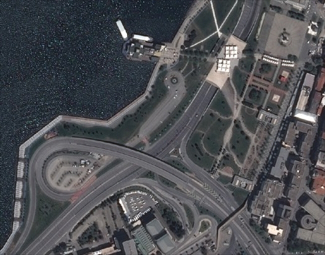 Koronavirüs sonrası boş kalan meydanlar uzaydan görüntülendi